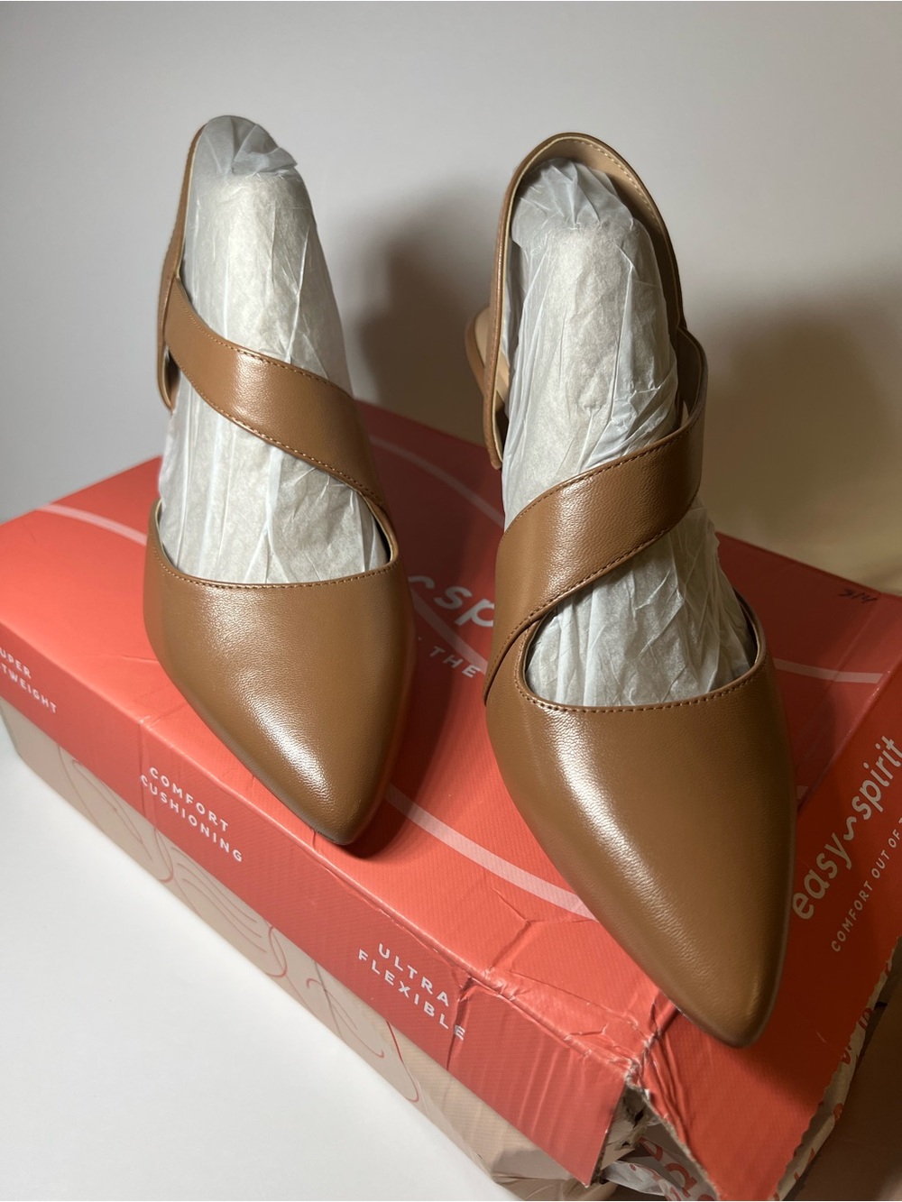 Easy Spirit Women's Tan Pointed Slingback Flats with Crisscross Strap